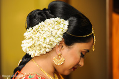 See this Indian bridal hair flowers decor. See this Indian bridal hair flowers decor.