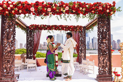 See this charming Indian couple just married capture. See this charming Indian couple just married capture.