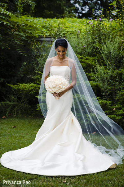 Indian bride looking incredible