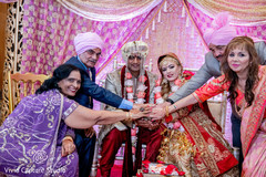 Amazing family portrait during the ceremony Amazing family portrait during the ceremony