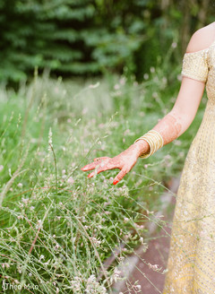Maharani outdoors during the photo shoot Maharani outdoors during the photo shoot
