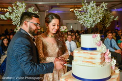 Maharani cutting the cake with Raja Maharani cutting the cake with Raja