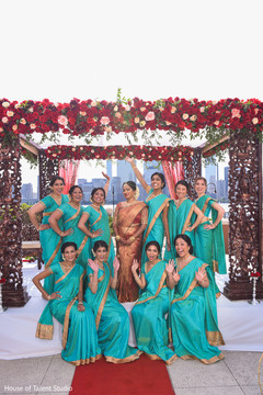 Gorgeous capture of Indian bridesmaids Gorgeous capture of Indian bridesmaids