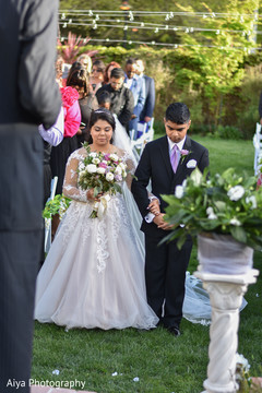 Maharani making her big entrance to Christina wedding ceremony. Maharani making her big entrance to Christina wedding ceremony.