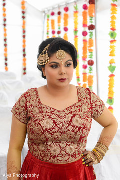 Incredible Indian bridal traditional ceremony look. Incredible Indian bridal traditional ceremony look.