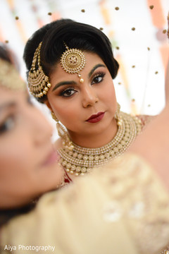 Flawless Indian bridal ceremony makeup. Flawless Indian bridal ceremony makeup.