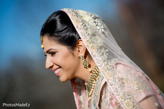 Indian bride looking stunning during pictures Indian bride looking stunning during pictures