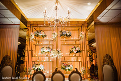 See this dazzling decoration See this dazzling decoration
