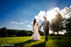Remarkable Indian couple's photo session. Remarkable Indian couple's photo session.