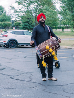 Dhol player looking amazing Dhol player looking amazing