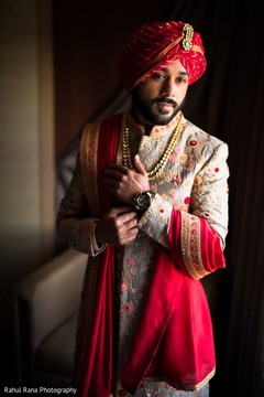 Indian groom looking fantastic Indian groom looking fantastic