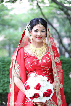 Gorgeous indian bridal style. Gorgeous indian bridal style.