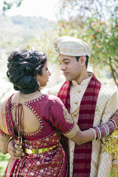 Romantic moment between the newlyweds Romantic moment between the newlyweds