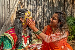 See this Indian bride with yellow paste on her face. See this Indian bride with yellow paste on her face.