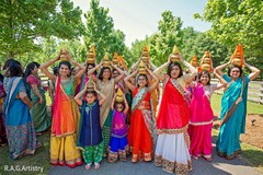 Take a look at this lovely Indian bridesmaids pre-wedding ritual. Take a look at this lovely Indian bridesmaids pre-wedding ritual.