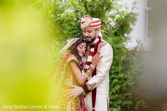 Indian bride and groom looking amazing Indian bride and groom looking amazing