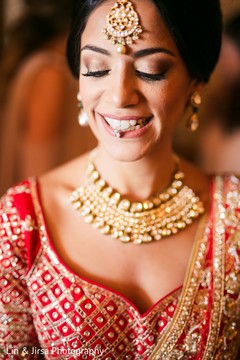 Beautiful Maharani prior to the ceremony Beautiful Maharani prior to the ceremony