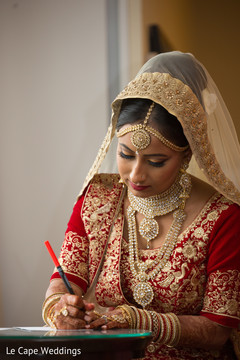 Maharani writing a letter to Raja Maharani writing a letter to Raja