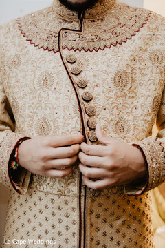 Incredible sherwani details Incredible sherwani details