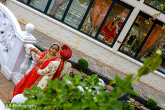Indian bride and groom looking amazing Indian bride and groom looking amazing