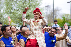 See this amazing baraat happening See this amazing baraat happening