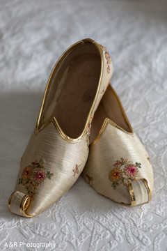 Shoes details of the Raja Shoes details of the Raja