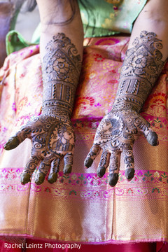 See this gorgeous Mehndi design See this gorgeous Mehndi design