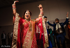 Indian bride looking heavenly Indian bride looking heavenly