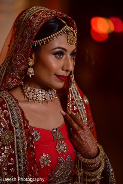 Stunning Indian bridal ceremony look. Stunning Indian bridal ceremony look.