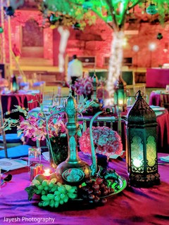 Marvelous Indian wedding table centerpiece decor. Marvelous Indian wedding table centerpiece decor.