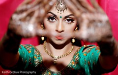 Stunning Indian bridal mehndi look. Stunning Indian bridal mehndi look.