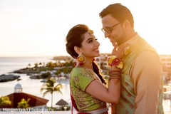 See this beautiful Indian bride and groom capture. See this beautiful Indian bride and groom capture.