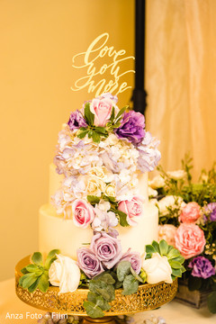 Magnificent Indian wedding cake. Magnificent Indian wedding cake.
