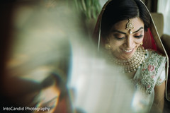 Phenomenal Indian bridal ceremony look. Phenomenal Indian bridal ceremony look.