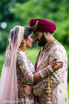 See this gorgeous shot of the Indian couple See this gorgeous shot of the Indian couple