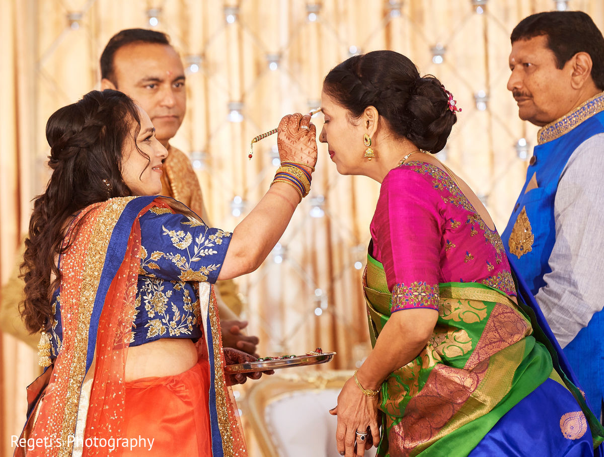 Indian wedding family ritual capture. | Photo 234098