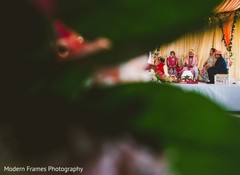 Take a look at this traditional Indian wedding ceremony. Take a look at this traditional Indian wedding ceremony.