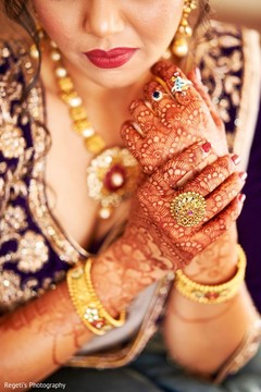 Incredible Indian bridal mehndi art. Incredible Indian bridal mehndi art.