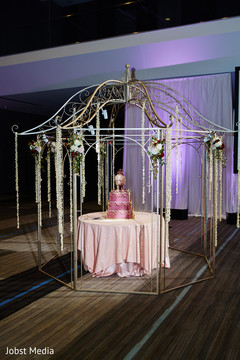 Marvelous indian wedding cake. Marvelous indian wedding cake.