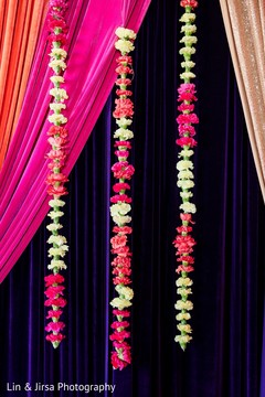 Creative floral decor Creative floral decor
