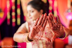 Marvelous indian bridal henna art. Marvelous indian bridal henna art.