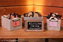 Great Idea for Indian wedding reception favors. Great Idea for Indian wedding reception favors.