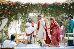 Maharani and Indian groom during the ceremony Maharani and Indian groom during the ceremony