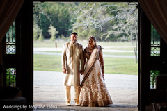 Indian couple looking stunning Indian couple looking stunning