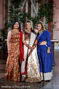 Maharani and Indian guests posing Maharani and Indian guests posing