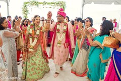Indian bride and Raja looking fantastic Indian bride and Raja looking fantastic