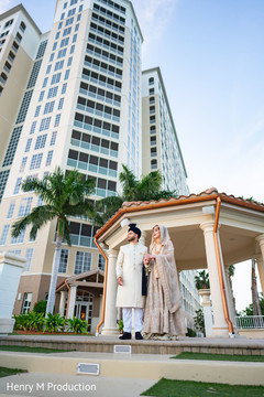 Indian couple looking dazzling Indian couple looking dazzling