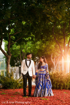 See this gorgeous indian couple. See this gorgeous indian couple.