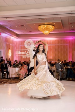 Indian bride looking stunning Indian bride looking stunning