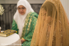 See this ravishing Indian bride capture See this ravishing Indian bride capture